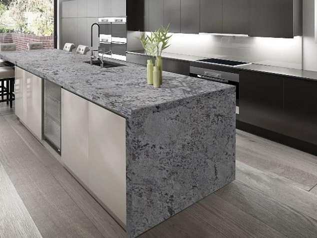 Прямой остров из кварцевого камня Vicostone Blue Savoy BQ 8816